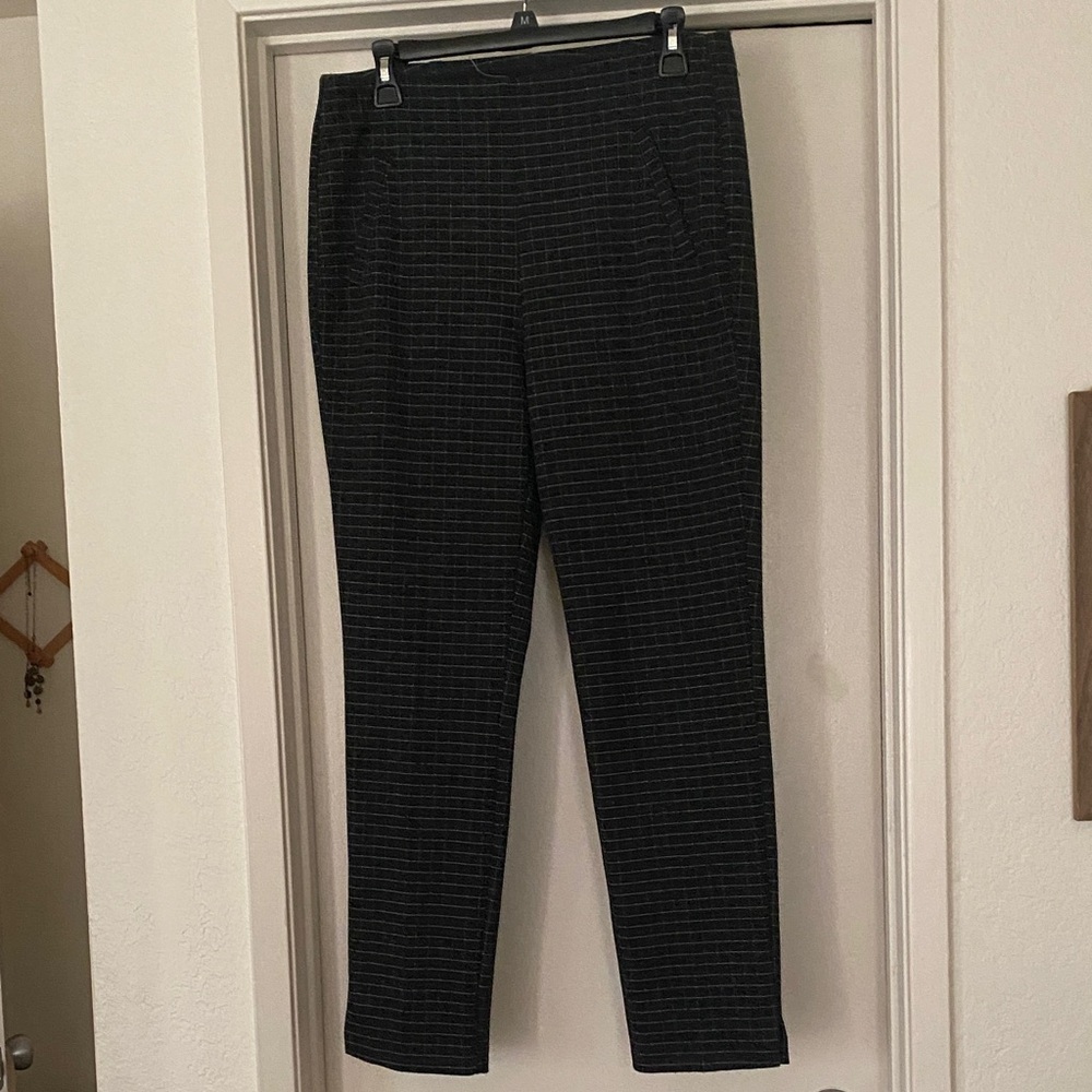 Chico's women’s  Dark Checkered Pants